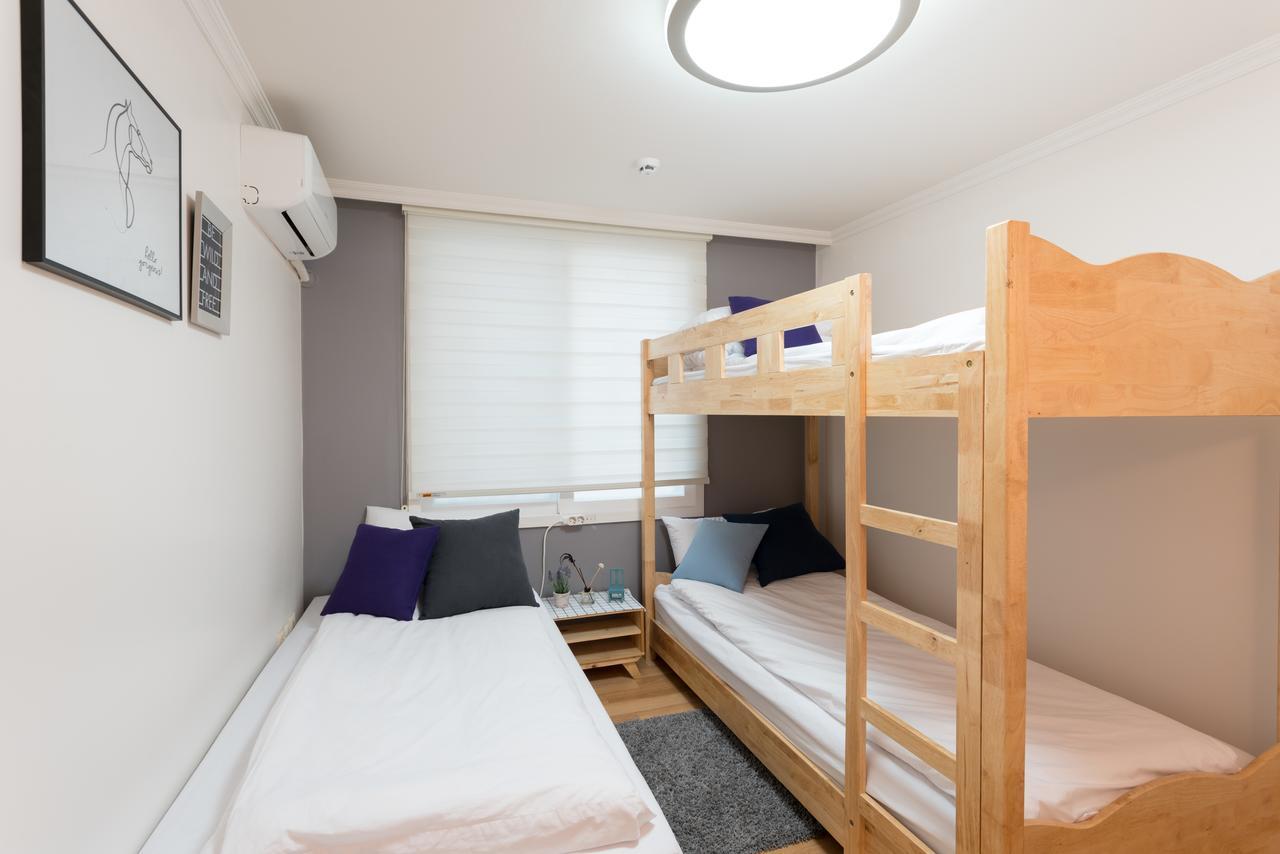 The Blossom Yeonnam Guesthouse Seoul Bagian luar foto
